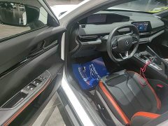 Changan UNI-V 1.5T High-Performance Edition - ფოტო 15