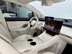 Luxeed Zhiji R7 Pure Electric 736km Ultra - ფოტო 13