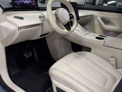Luxeed Zhiji R7 Pure Electric 736km Ultra - ფოტო 19