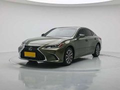 Lexus ES 200 Luxury - ფოტო 1