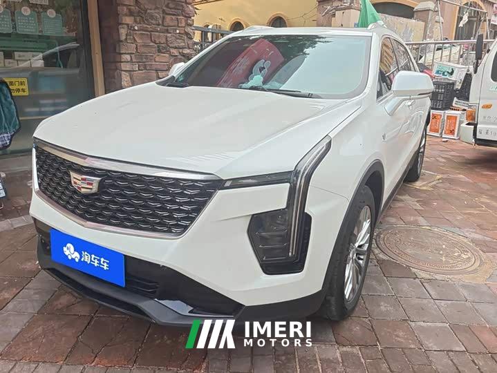 Cadillac XT4 28T FWD Luxury