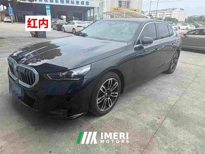 BMW 5 Series Facelift 530Li Premier M Sport Package - ავტომობილი ჩინეთიდან