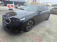 BMW 5 Series Facelift 530Li Premier M Sport Package - ფოტო 1