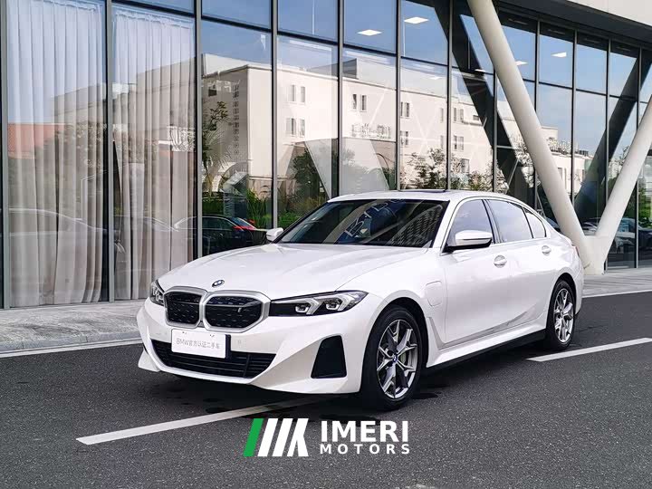 BMW i3 eDrive 35 L