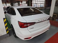 SAIC MG i5 2020 1.5L Manual 4G Connected Flagship Edition - ფოტო 4