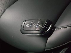 SAIC MG i5 2020 1.5L Manual 4G Connected Flagship Edition - ფოტო 8