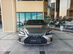Lexus ES 200 Premium Edition - ფოტო 2