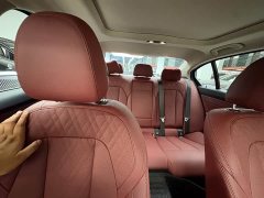 BMW 3 Series 325Li M Sport Package - ფოტო 14