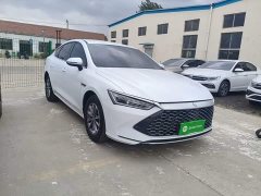 BYD Qin PLUS Glory Edition DM-i 55KM Leading - ფოტო 3