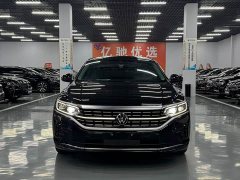 Volkswagen Passat 2023 330TSI Luxury - ფოტო 2