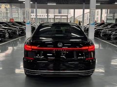 Volkswagen Passat 2023 330TSI Luxury - ფოტო 9