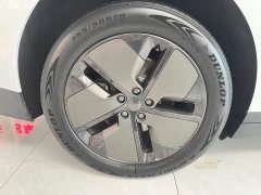 Li Auto i6 2025 Two-Wheel Drive Standard - ფოტო 12