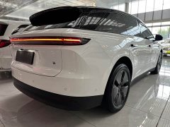 Li Auto i6 2025 Two-Wheel Drive Standard - ფოტო 17