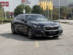 BMW 5 Series 530Li Premier M Sport Package - ფოტო 3
