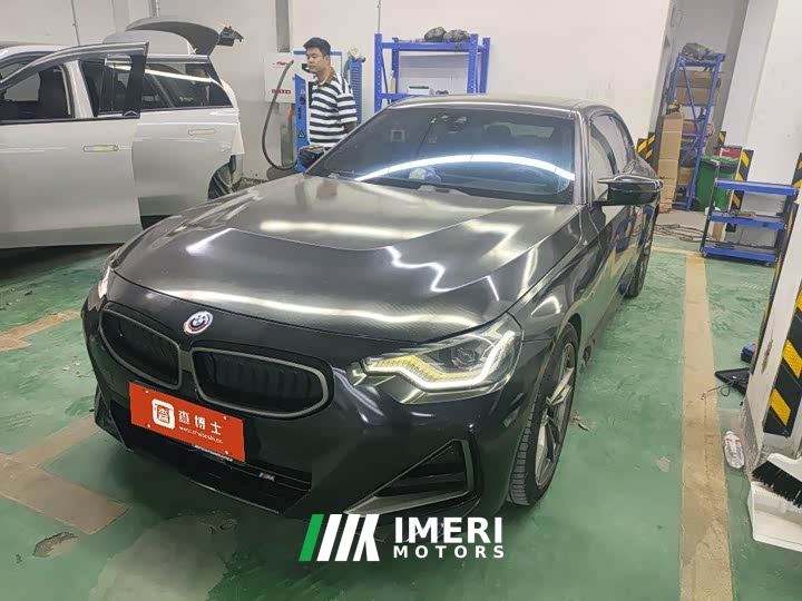 BMW M240i
