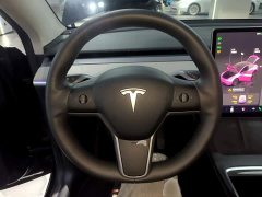 Tesla Model Y Rear-Wheel Drive - ფოტო 10
