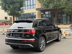Audi Q5L 2022 40T Luxury Dynamic - ფოტო 10