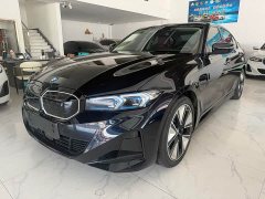 BMW i3 eDrive 40 L Night Sport Package - ფოტო 1