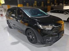 Honda Odyssey 2022 2.0L e:HEV Sharp Radiance Edition - ფოტო 3