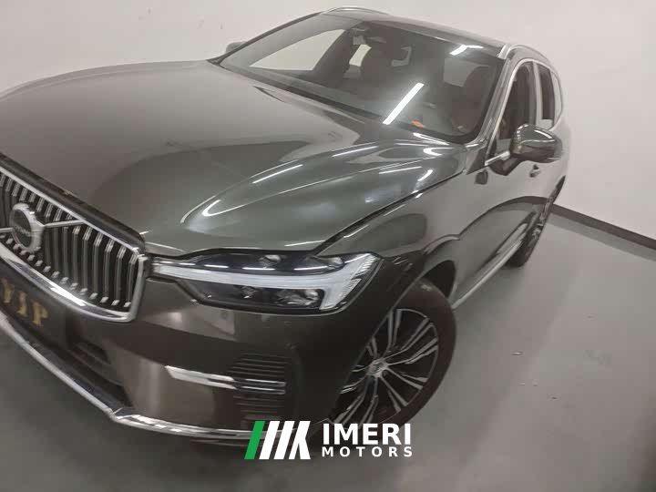 Volvo XC60 B5 AWD Smart Remote Luxury Edition - ავტომობილი ჩინეთიდან