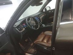 Volvo XC60 B5 AWD Smart Remote Luxury Edition - ფოტო 4