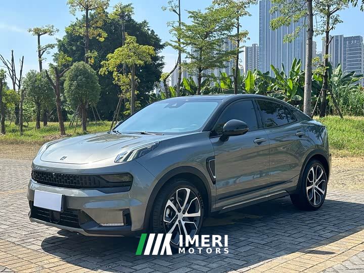 Lynk & Co 05 2.0T Diesel AWD Sport Halo