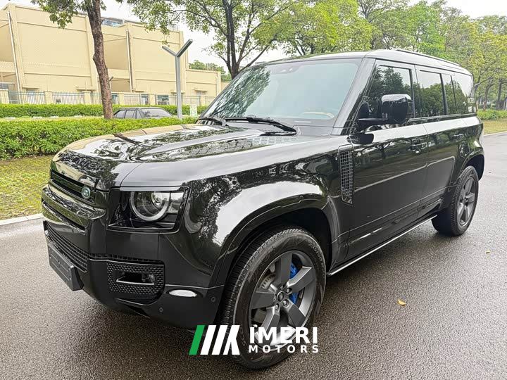 Land Rover Defender 110 3.0T P400 X-DYNAMIC HSE