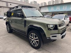 Land Rover Defender 2023 Facelift 110 3.0T P400 Dark Edition - ფოტო 3