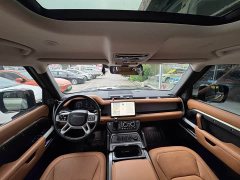 Land Rover Defender 2023 Facelift 110 3.0T P400 Dark Edition - ფოტო 5