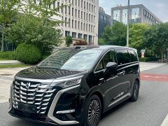 Denza BYD Denza D9 2025 DM-i Smart Drive 1020 AWD Premium - ფოტო 1