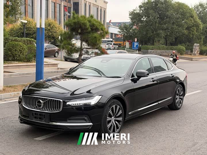 Volvo S90 B5 Intelligent Luxury Edition