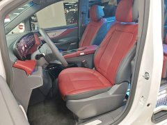 Buick GL8 Luxe Smart Comfort Edition - ფოტო 14