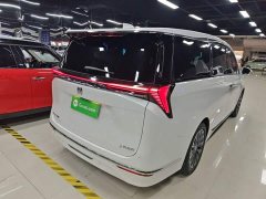 Buick GL8 Luxe Smart Comfort Edition - ფოტო 6