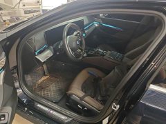 BMW 5 Series 525Li M Sport Package - ფოტო 4