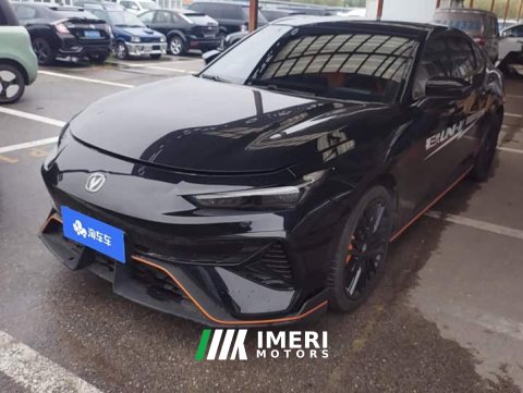 2025 Changan UNI-V Third Generation 2.0T Dynamic Engine Edition - ავტომობილი ჩინეთიდან
