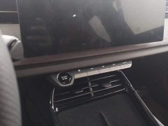 Changan UNI-V Third Generation 2.0T Dynamic Engine Edition - ფოტო 13