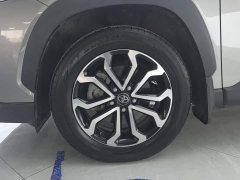 Toyota Frontlander 2.0L CVT Luxury - ფოტო 6