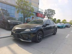 Toyota Camry 2.0S Sharp Luxury Edition - ფოტო 1