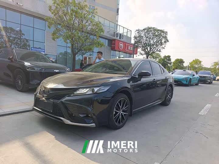 Toyota Camry 2.0S Sharp Luxury Edition