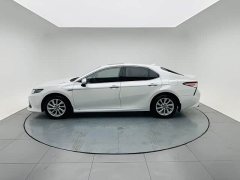 Toyota Camry 2021 2.0G Luxury - ფოტო 3