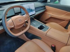 Dongfeng eπ007 Pure Electric 565 AWD Max Pilot Edition - ფოტო 12
