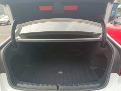 BMW 3 Series 325i M Sport Package - ფოტო 18