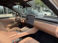 Nio Lerado L90 Max Six-Seater - ფოტო 14