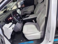 Buick GL8 New Energy 2024 Luzun Respect Edition 7-Seater - ფოტო 14