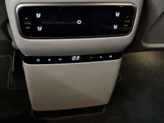 Li Auto i8 2025 Standard Edition - ფოტო 3