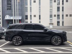 Ford Edge 2026 Edge L 2.0T EcoBoost AWD Seven-Seat Premier - ფოტო 4