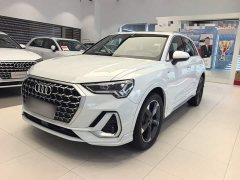 Audi Q3 35 TFSI Fashion Dynamic - ფოტო 1