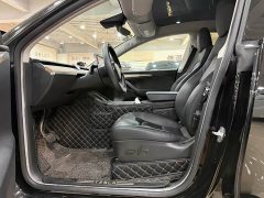Tesla Model Y Rear-Wheel Drive - ფოტო 10