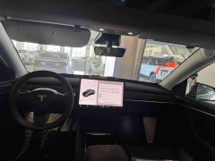 Tesla Model Y Standard Range RWD - ფოტო 6