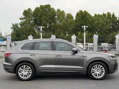 Volkswagen Touareg 2021 2.0TSI Ruishang Edition - ფოტო 3